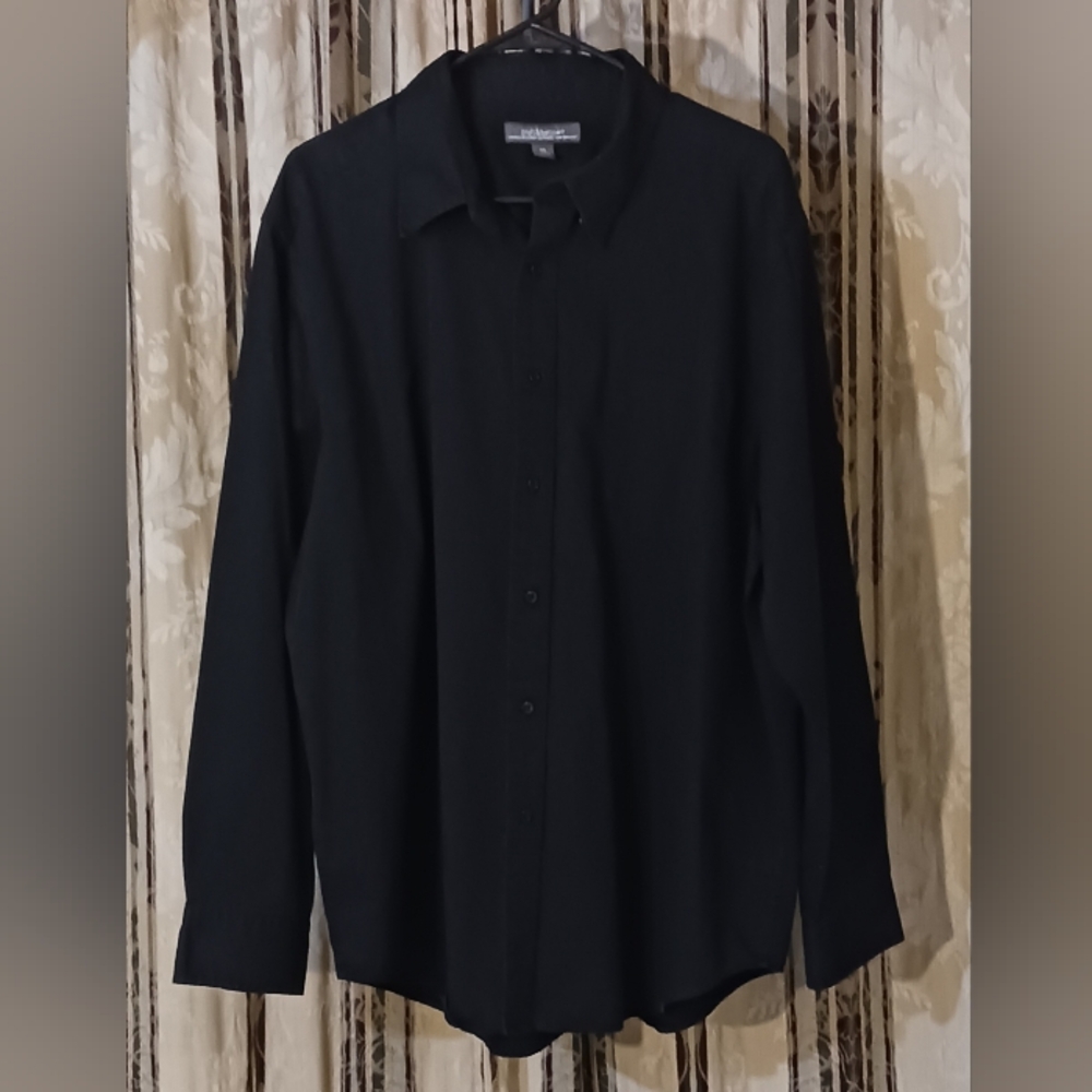 Croft & Barrow Gift Men's Black Button Down Shirt XL Pre-owned.